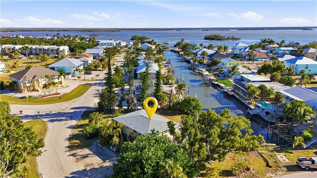 75 Mound RD, FORT MYERS BEACH FL 33931-12