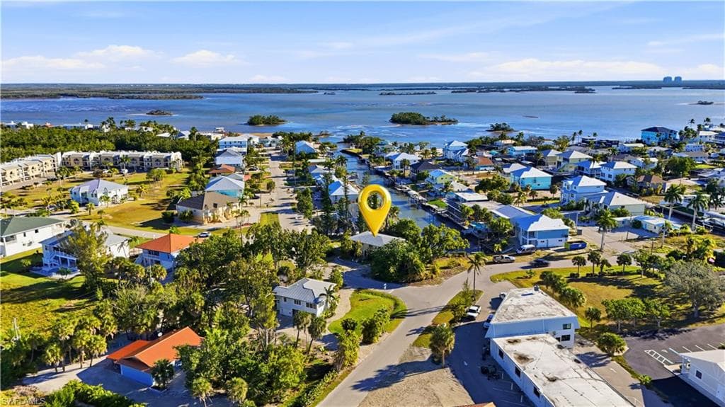 75 Mound RD, FORT MYERS BEACH FL 33931-21