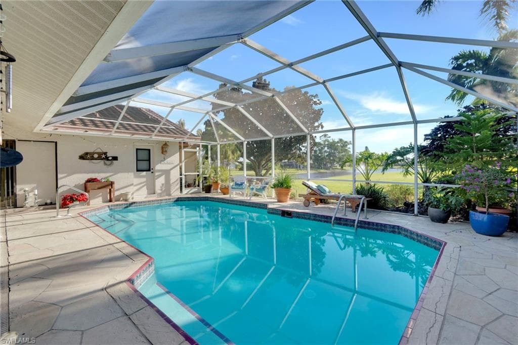 8866 Banyan Cove CIR, FORT MYERS FL 33919-46