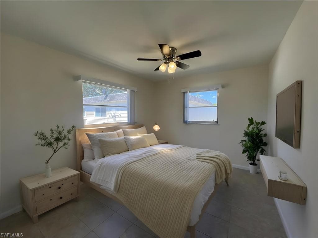 44 Tangelo CT, LEHIGH ACRES FL 33936-6