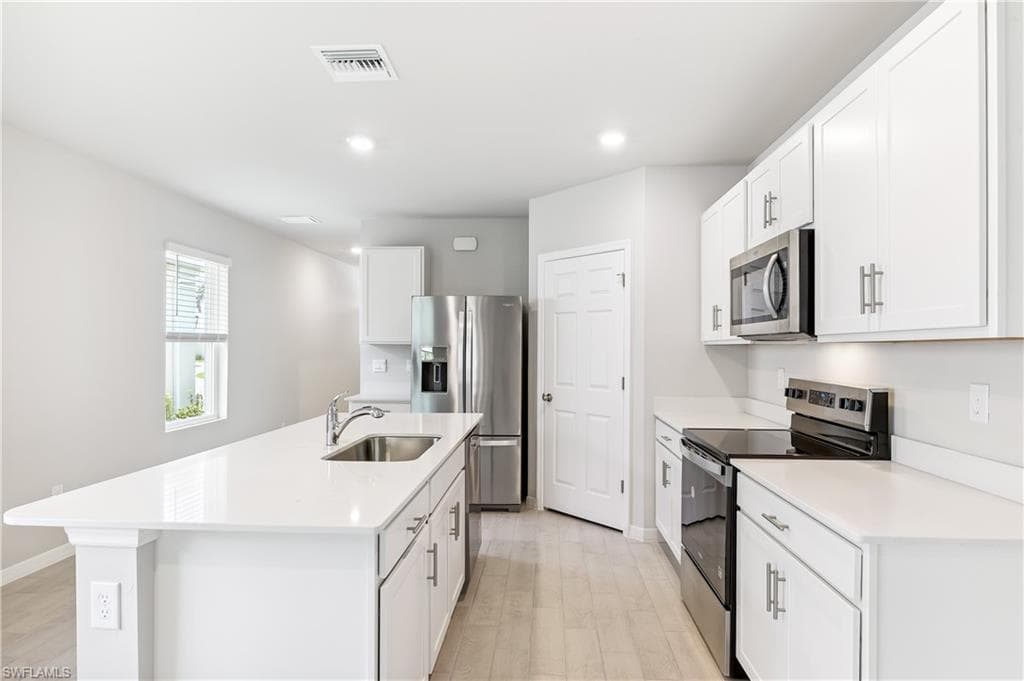 1205 BROOKLANDS DR, FORT MYERS FL 33905-7