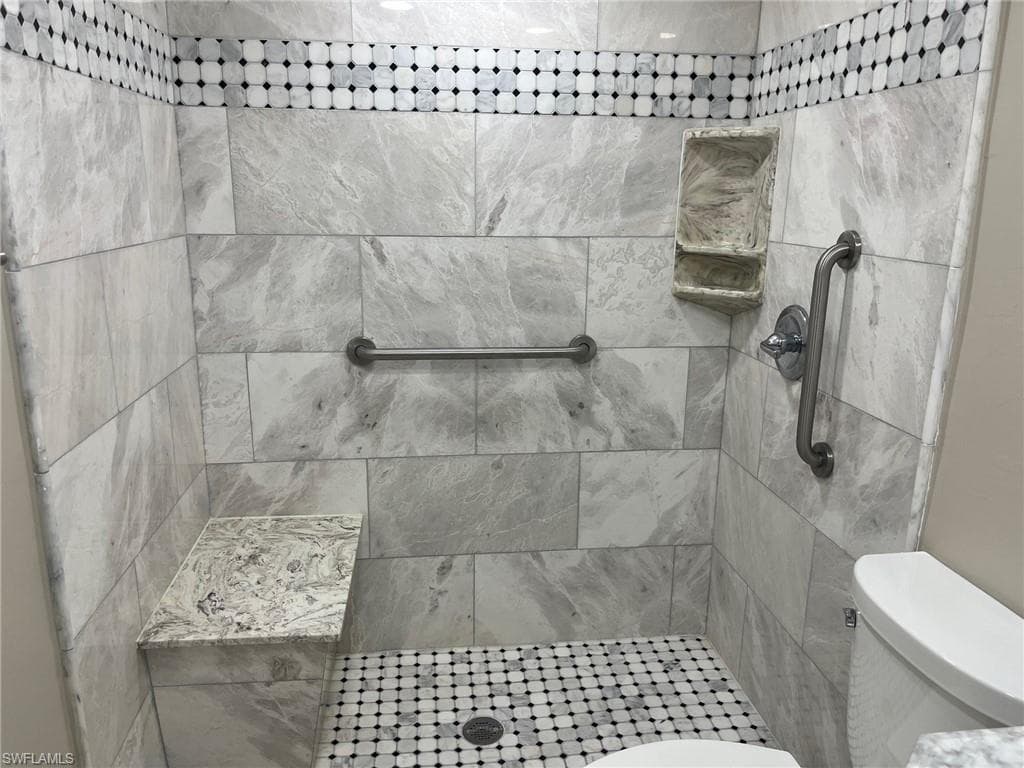 1740 Pine Valley DR # 116, FORT MYERS FL 33907-12