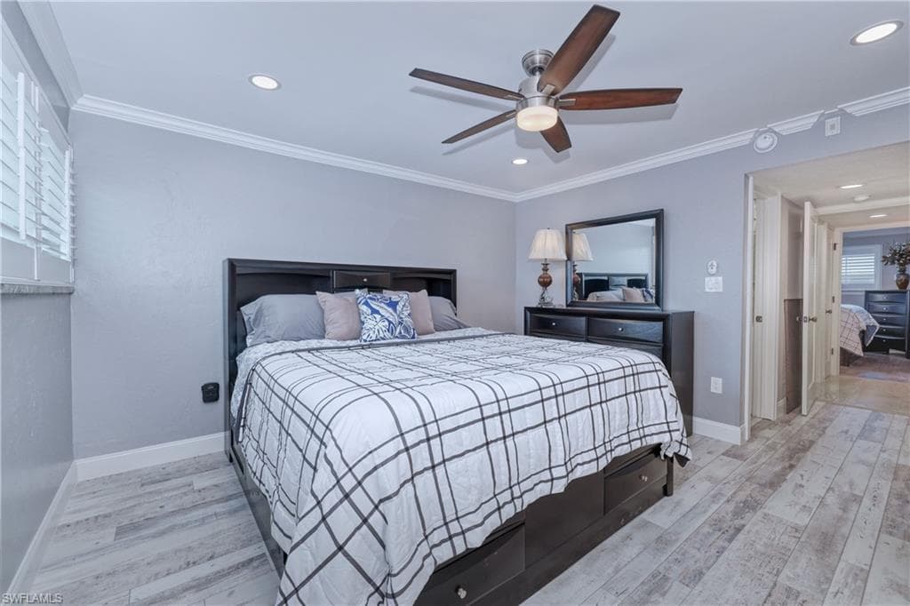 2121 Collier AVE # 412, FORT MYERS FL 33901-16