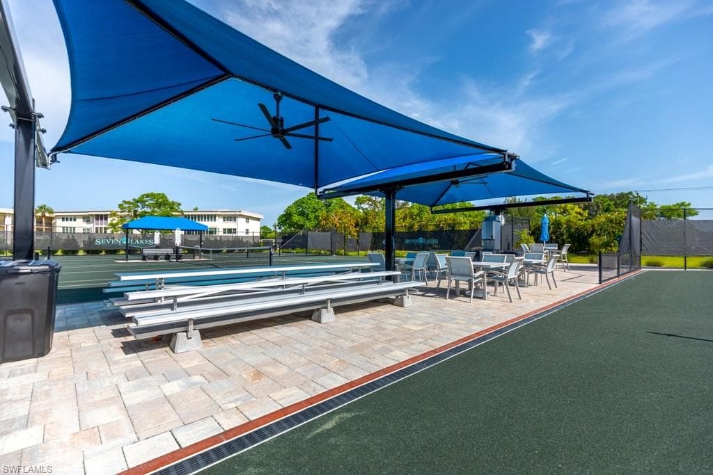 1740 Pine Valley DR # 214, FORT MYERS FL 33907-33