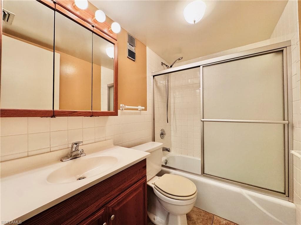 2264 Winkler AVE # 101, FORT MYERS FL 33901-30