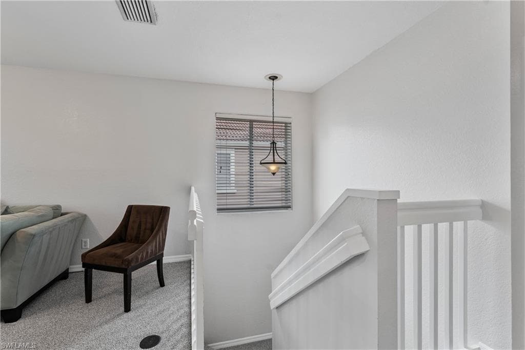 9544 Roundstone CIR-19