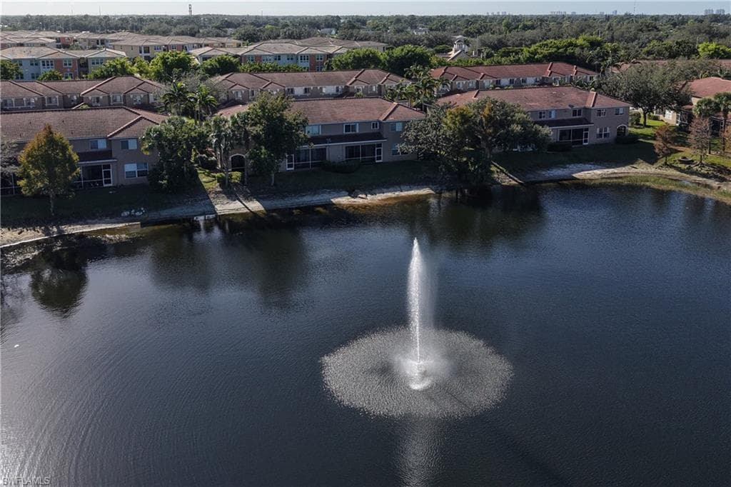 9544 Roundstone CIR-3