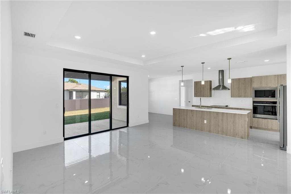 14121 Carlos ST, FORT MYERS FL 33905-2