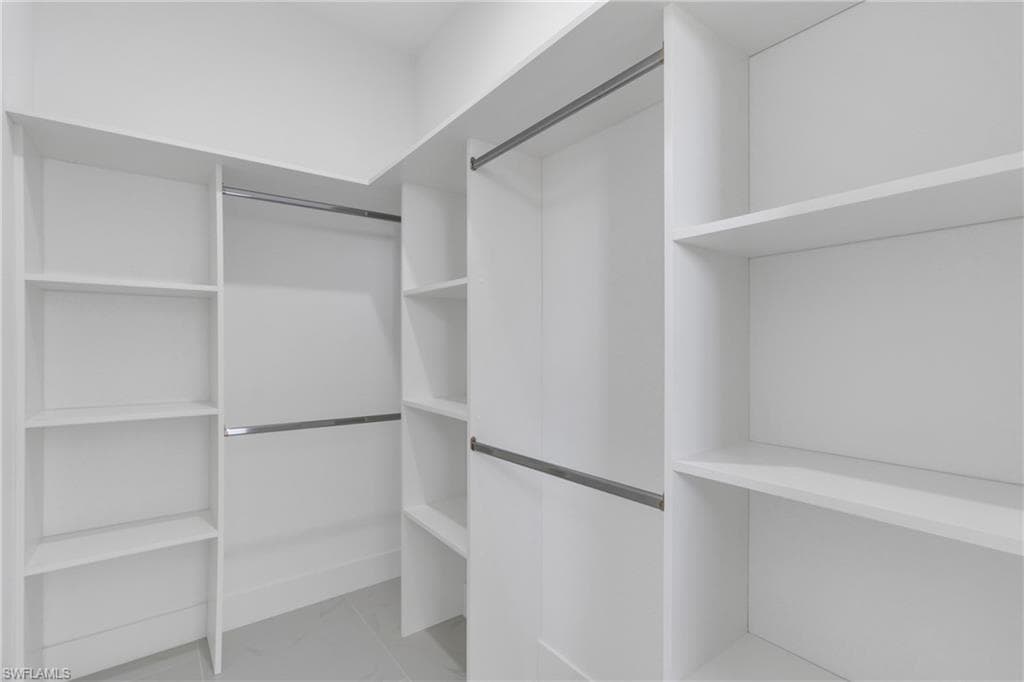 14121 Carlos ST, FORT MYERS FL 33905-14