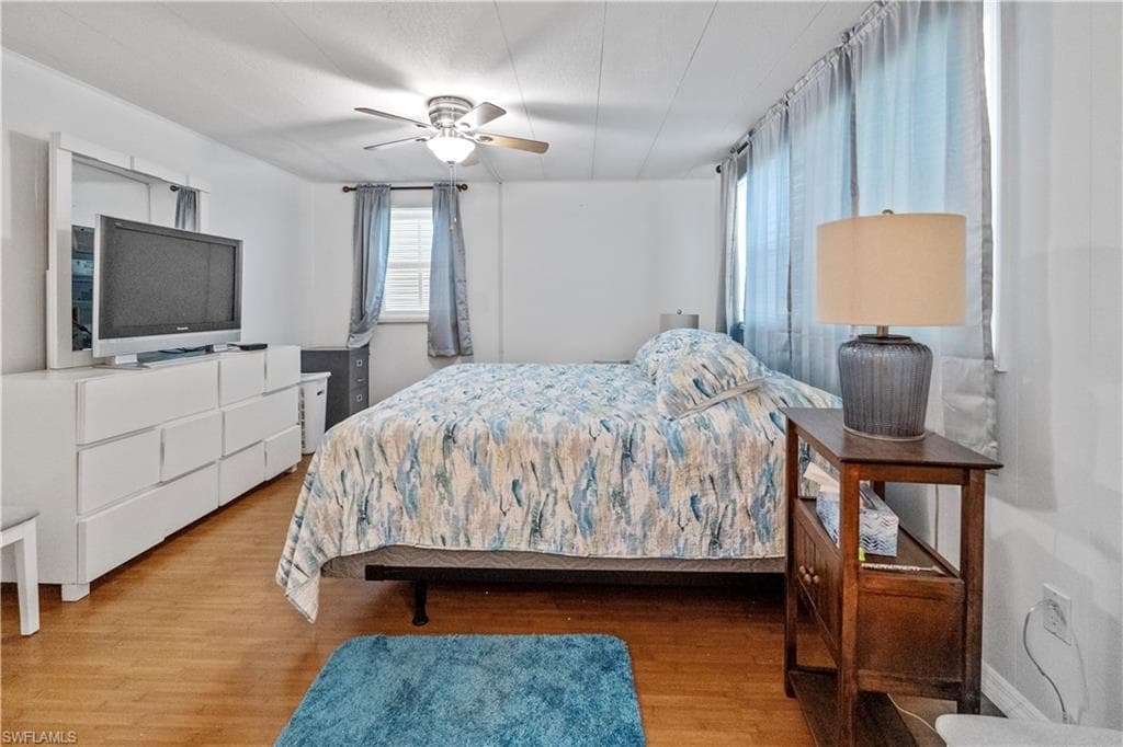 17 Saint Raphael DR, NAPLES FL 34112-22