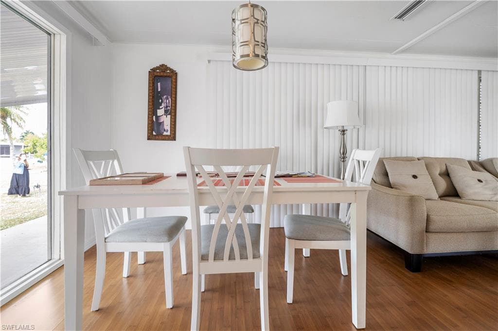 17 Saint Raphael DR, NAPLES FL 34112-4