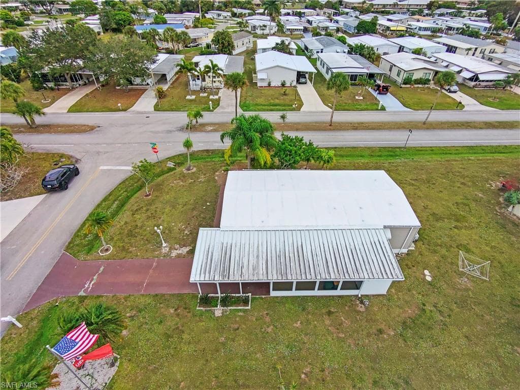 17 Saint Raphael DR, NAPLES FL 34112-32