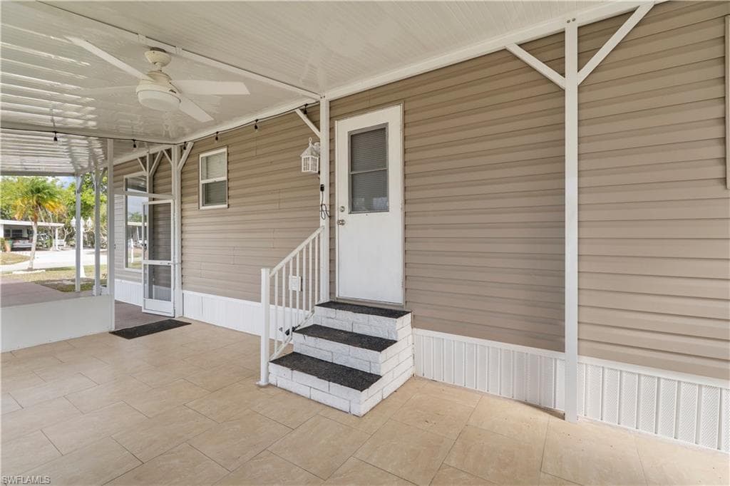 17 Saint Raphael DR, NAPLES FL 34112-44