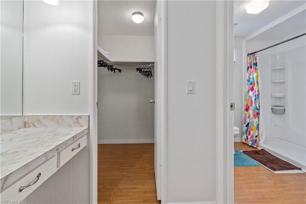 17 Saint Raphael DR, NAPLES FL 34112-28