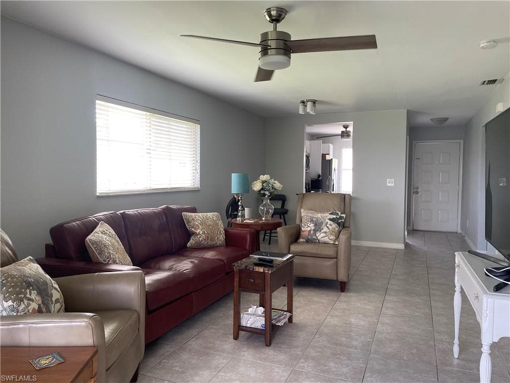 1519 Cape Coral PKWY W # 7, CAPE CORAL FL 33914-11