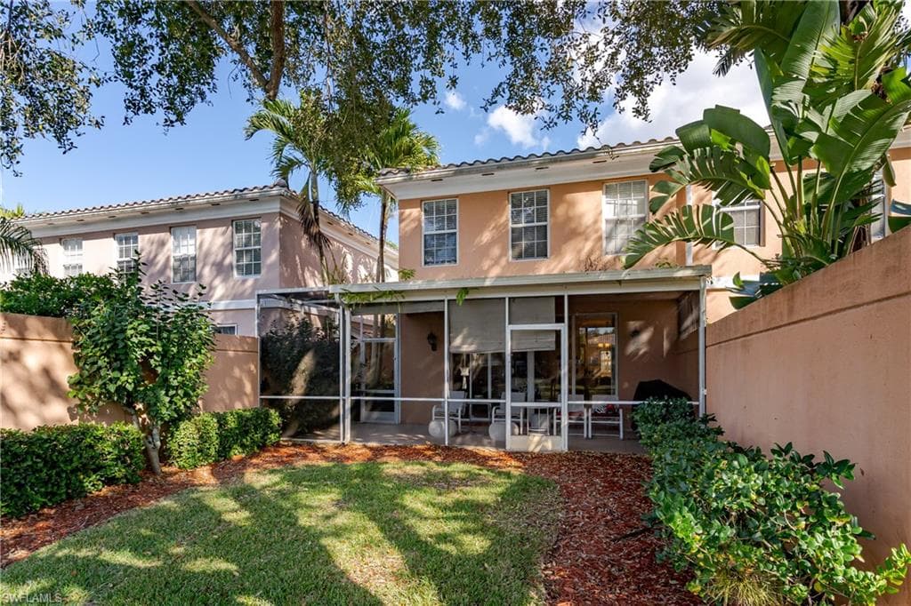 5353 Cove CIR, NAPLES FL 34119-13