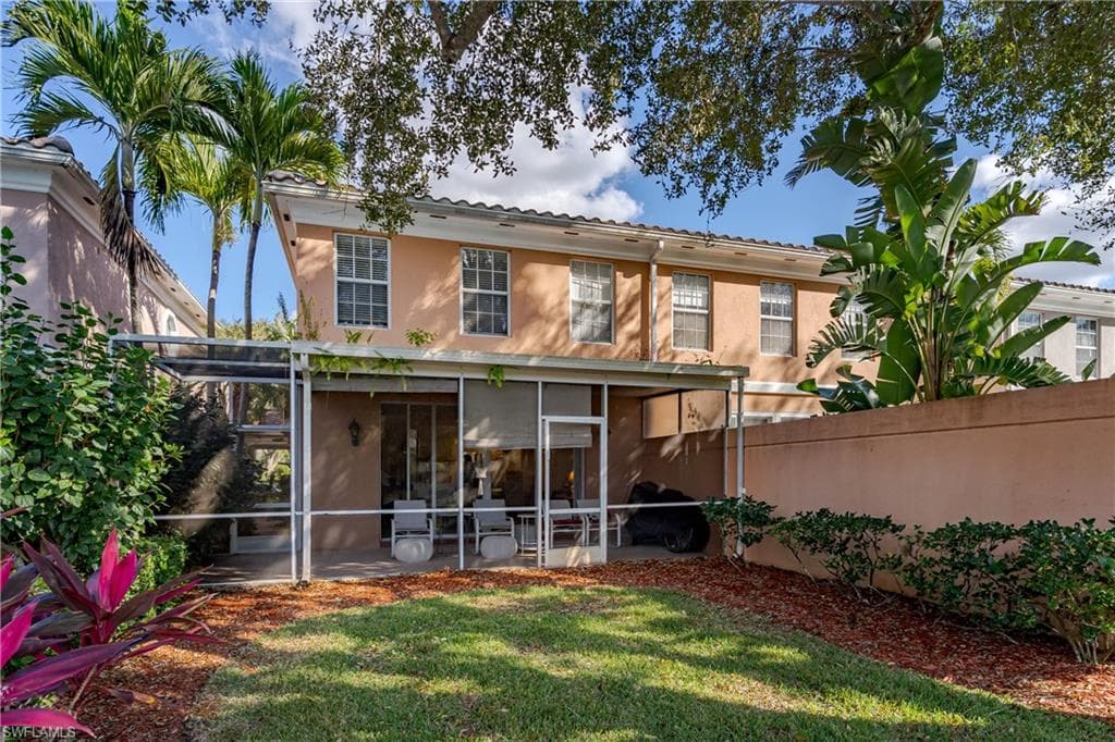 5353 Cove CIR, NAPLES FL 34119-10