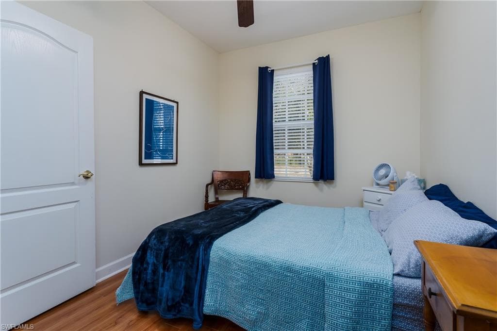 5353 Cove CIR, NAPLES FL 34119-39