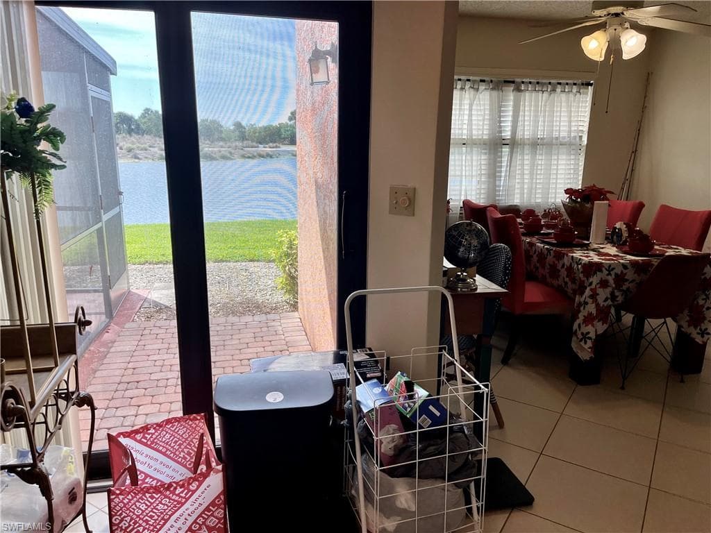 1538 Mainsail DR # 6, NAPLES FL 34114-8