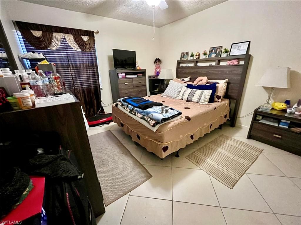 1538 Mainsail DR # 6, NAPLES FL 34114-9