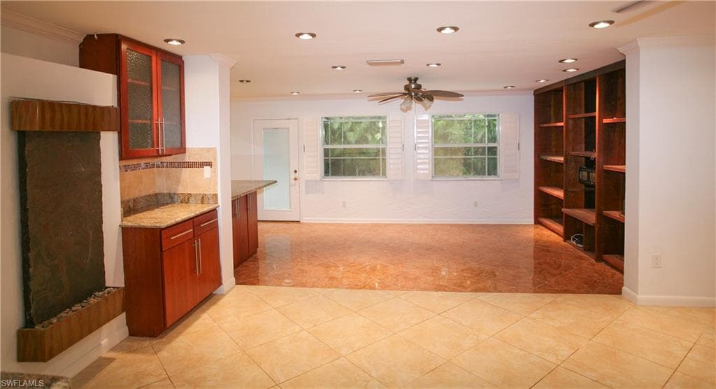 1525 Covington CIR E, FORT MYERS FL 33919-5