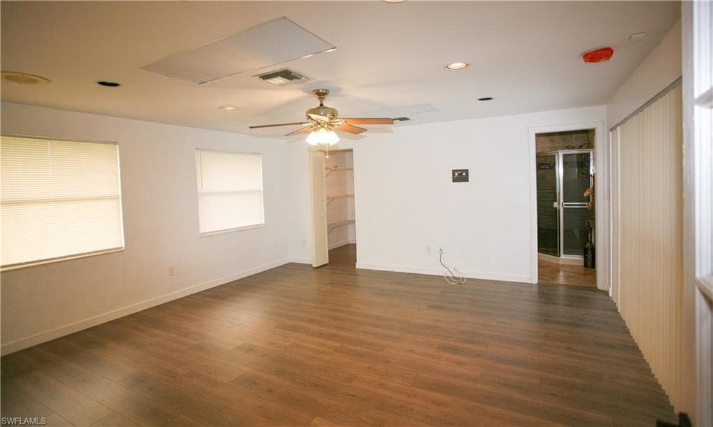 1525 Covington CIR E, FORT MYERS FL 33919-12