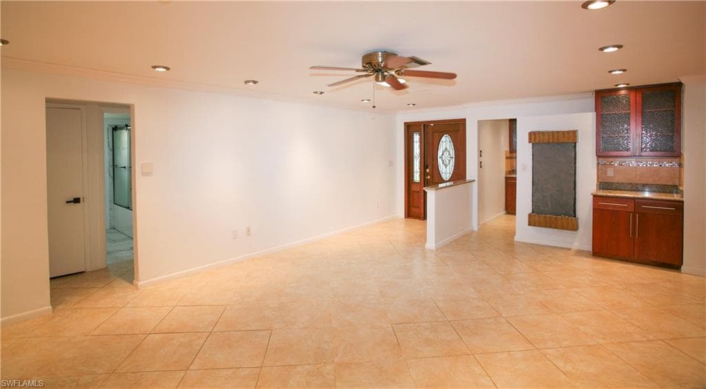 1525 Covington CIR E, FORT MYERS FL 33919-6