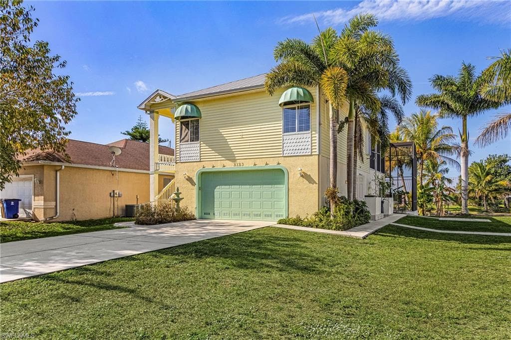 2123 Davis BLVD, FORT MYERS FL 33905-1