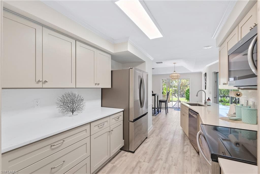 2125 Marina DR-12