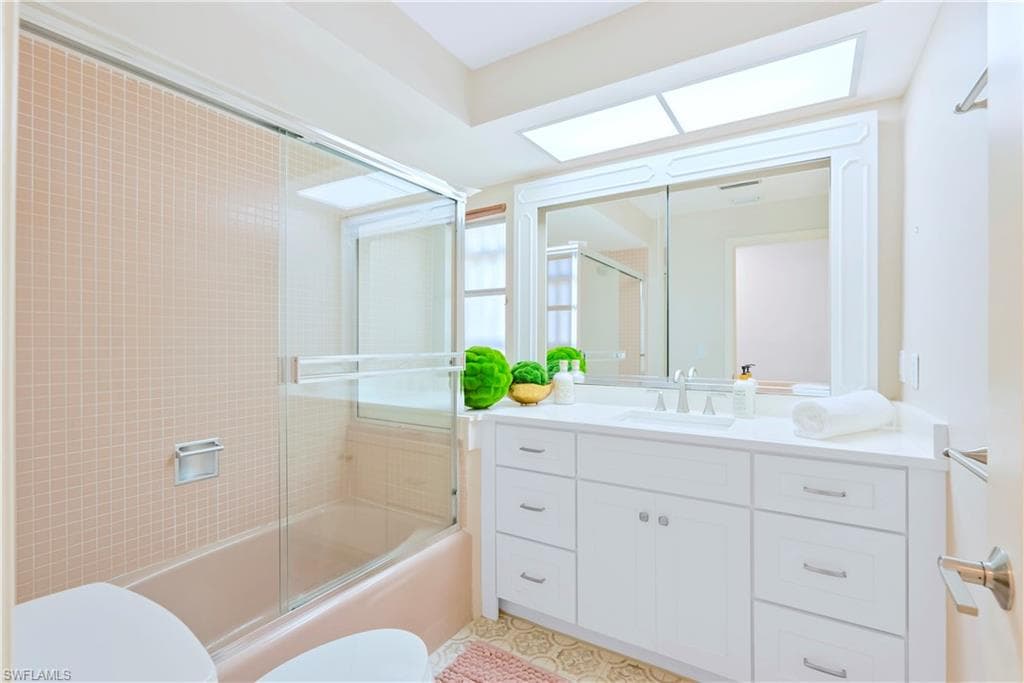 2125 Marina DR-19