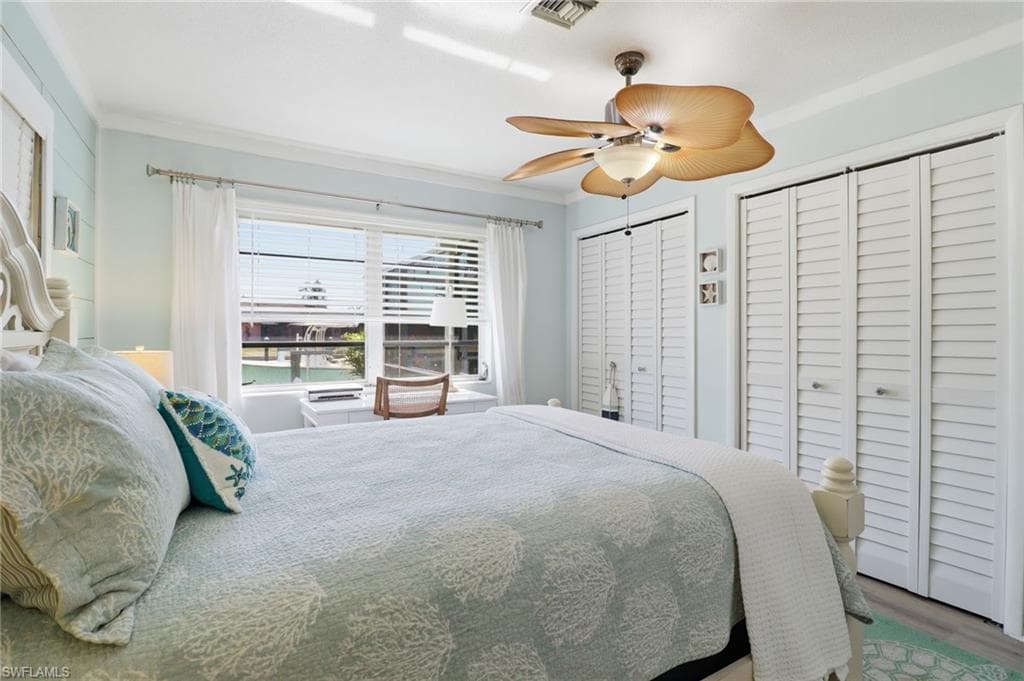 2211 Bayview RD-32