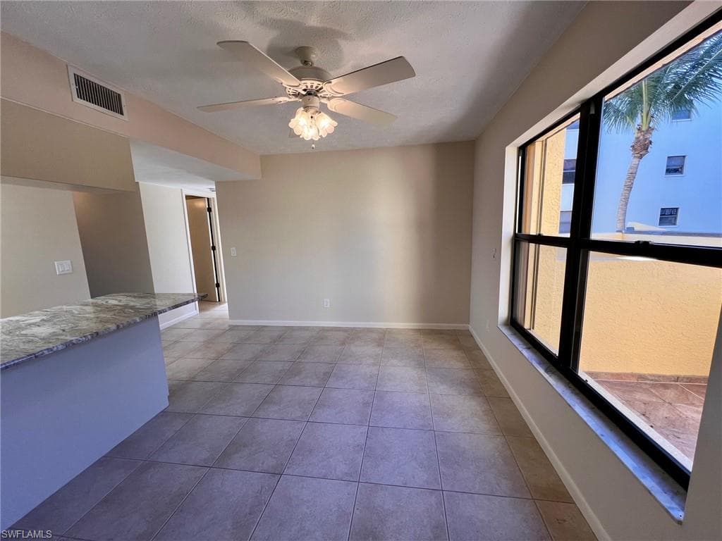 4015 SE 20th PL # 206, CAPE CORAL FL 33904-5