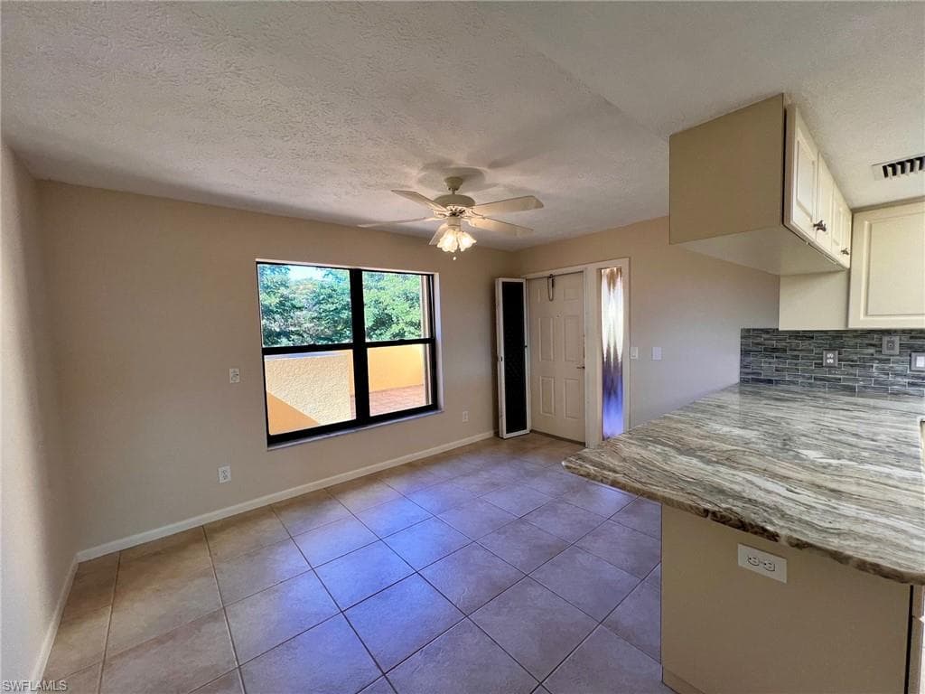 4015 SE 20th PL # 206, CAPE CORAL FL 33904-6