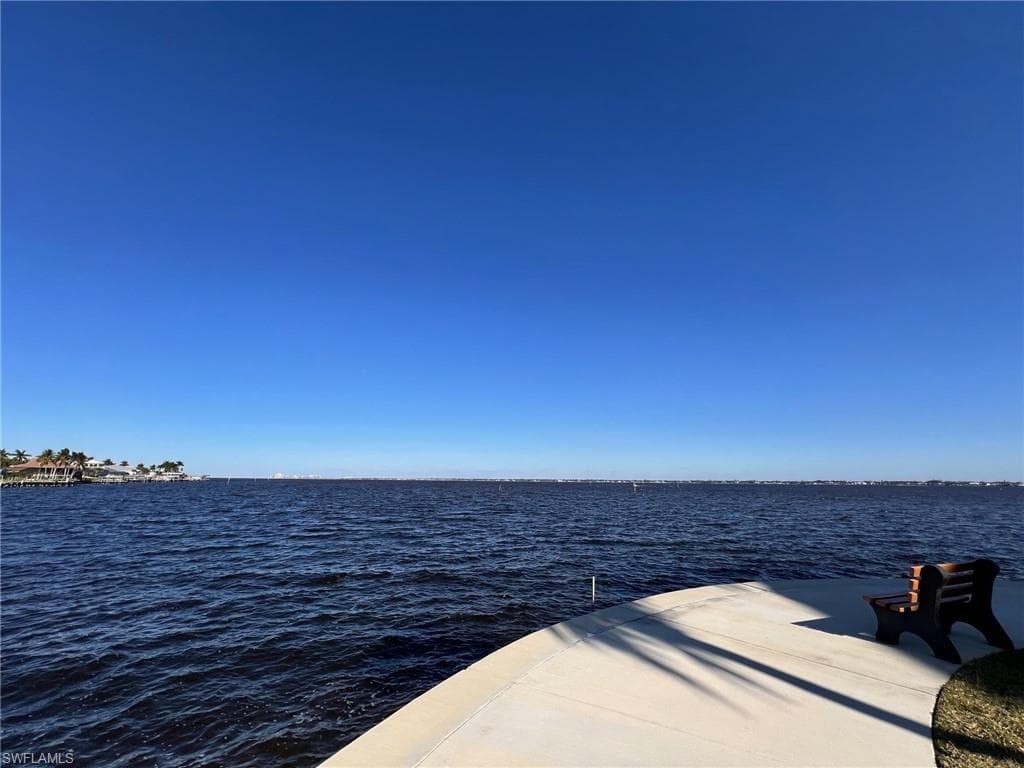 4015 SE 20th PL # 206, CAPE CORAL FL 33904-33