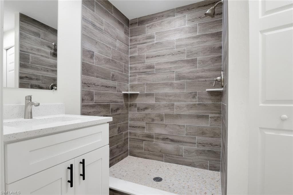 26630 Noble LN, BONITA SPRINGS FL 34135-17