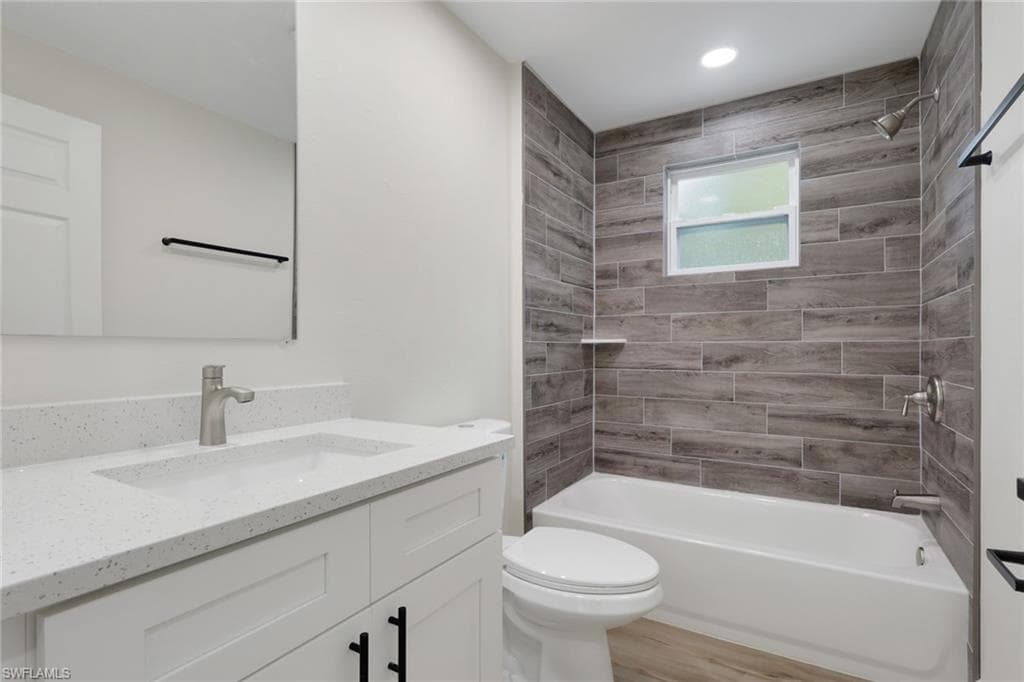 26630 Noble LN, BONITA SPRINGS FL 34135-20