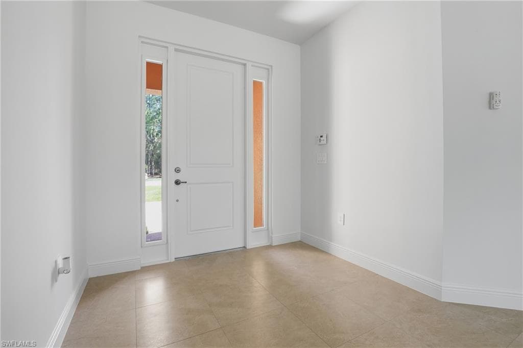 2167 Della DR, NAPLES FL 34117-5