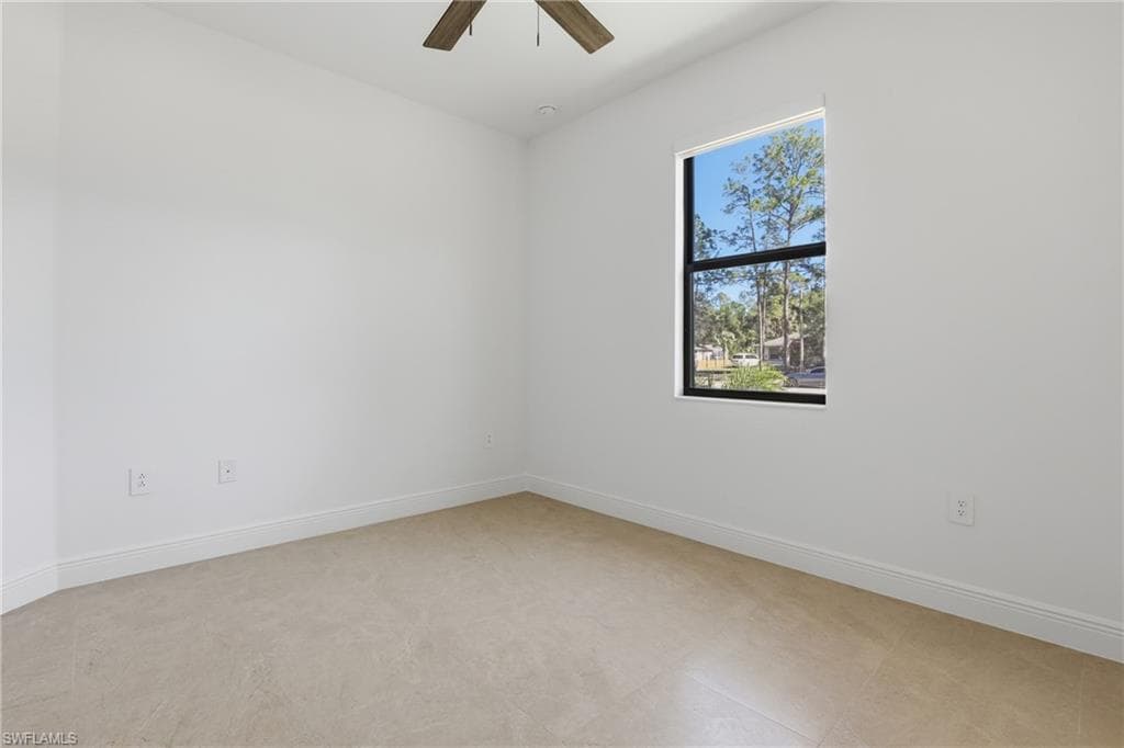 2167 Della DR, NAPLES FL 34117-19