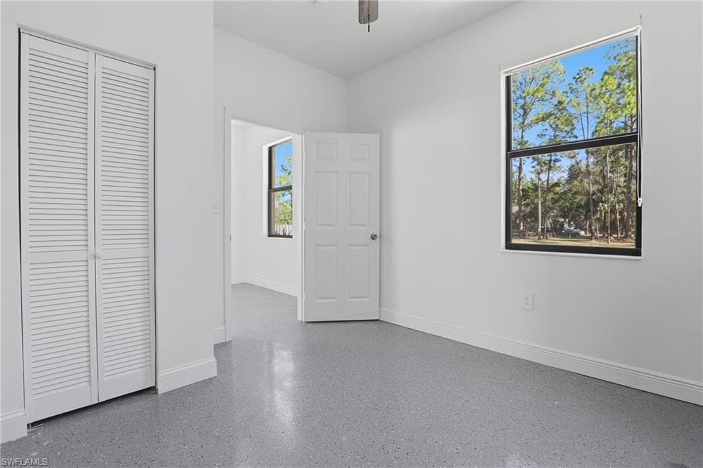 2167 Della DR, NAPLES FL 34117-32