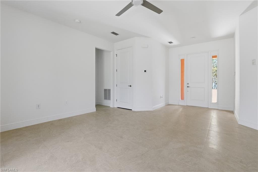 2167 Della DR, NAPLES FL 34117-7