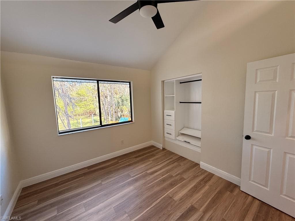 5825 Dogwood Way, NAPLES FL 34116-16