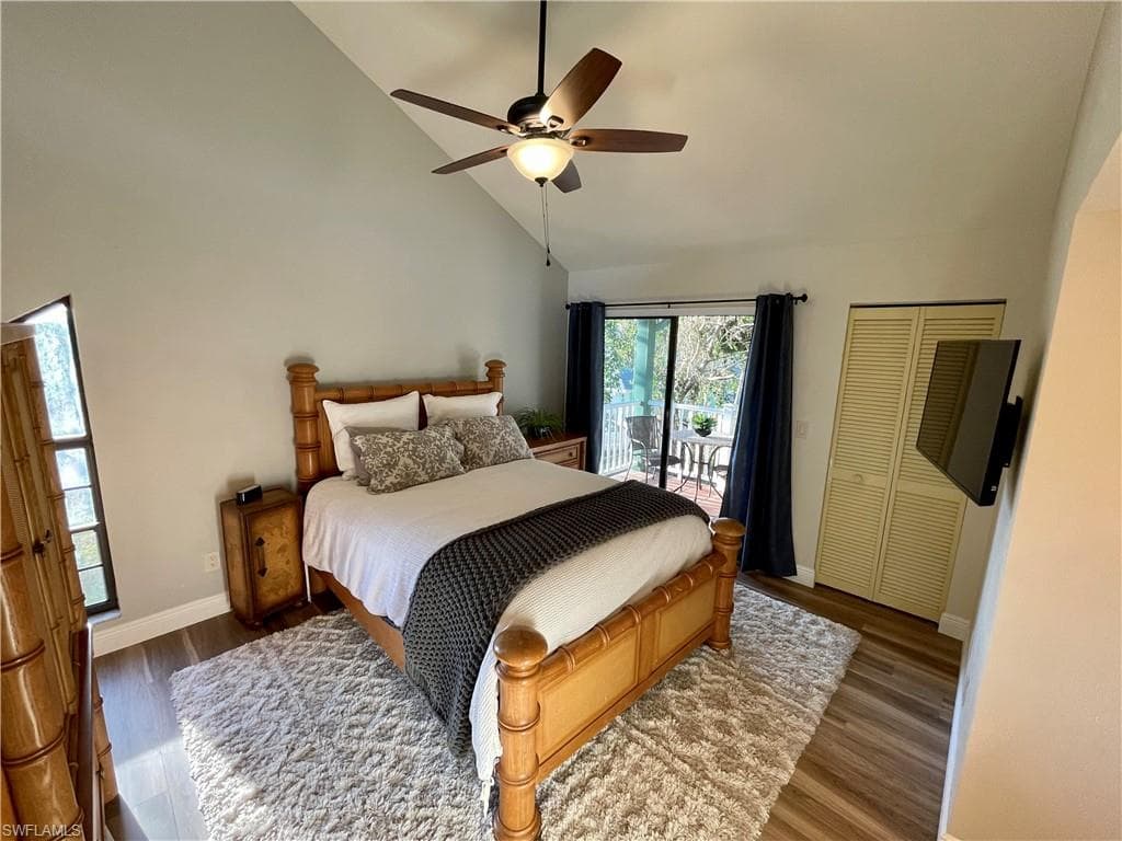 5825 Dogwood Way, NAPLES FL 34116-13