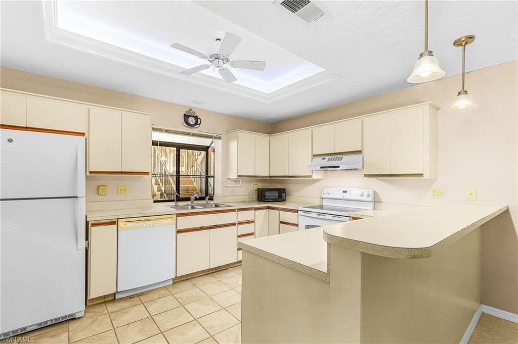 5510 SW 4th PL # 404, CAPE CORAL FL 33914-11