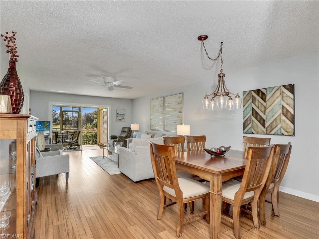 5483 Rattlesnake Hammock RD # B103, NAPLES FL 34113-10