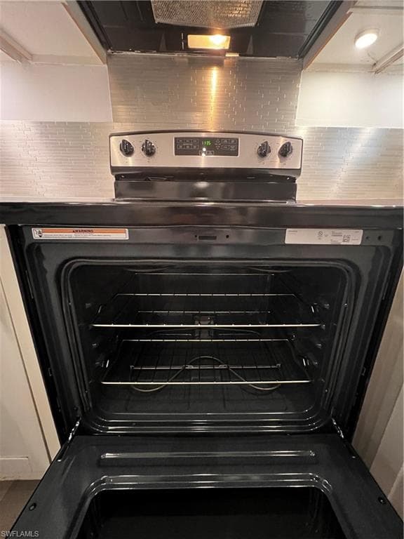 100 Forest Lakes BLVD # 307, NAPLES FL 34105-13