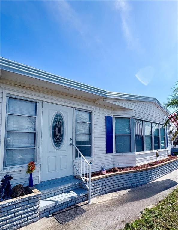 3112 Running Deer DR, NORTH FORT MYERS FL 33917-1