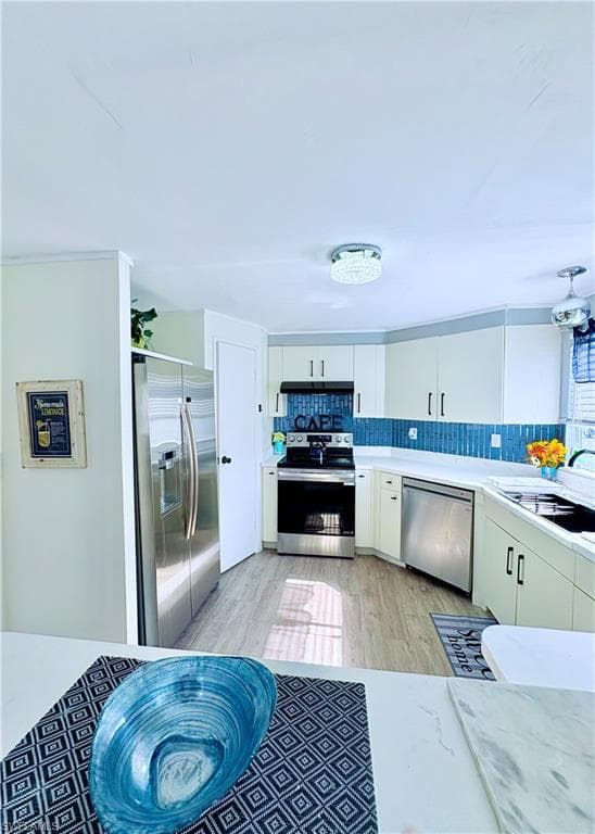 3112 Running Deer DR, NORTH FORT MYERS FL 33917-13