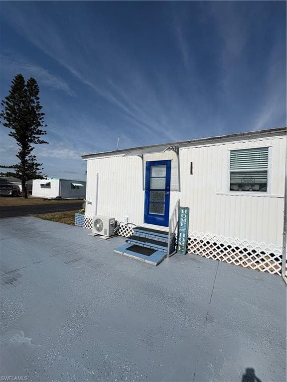 3108 Running Deer DR, NORTH FORT MYERS FL 33917-31