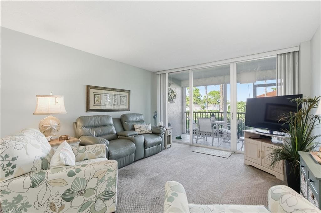 25804 Cockleshell DR # 117, BONITA SPRINGS FL 34135-1