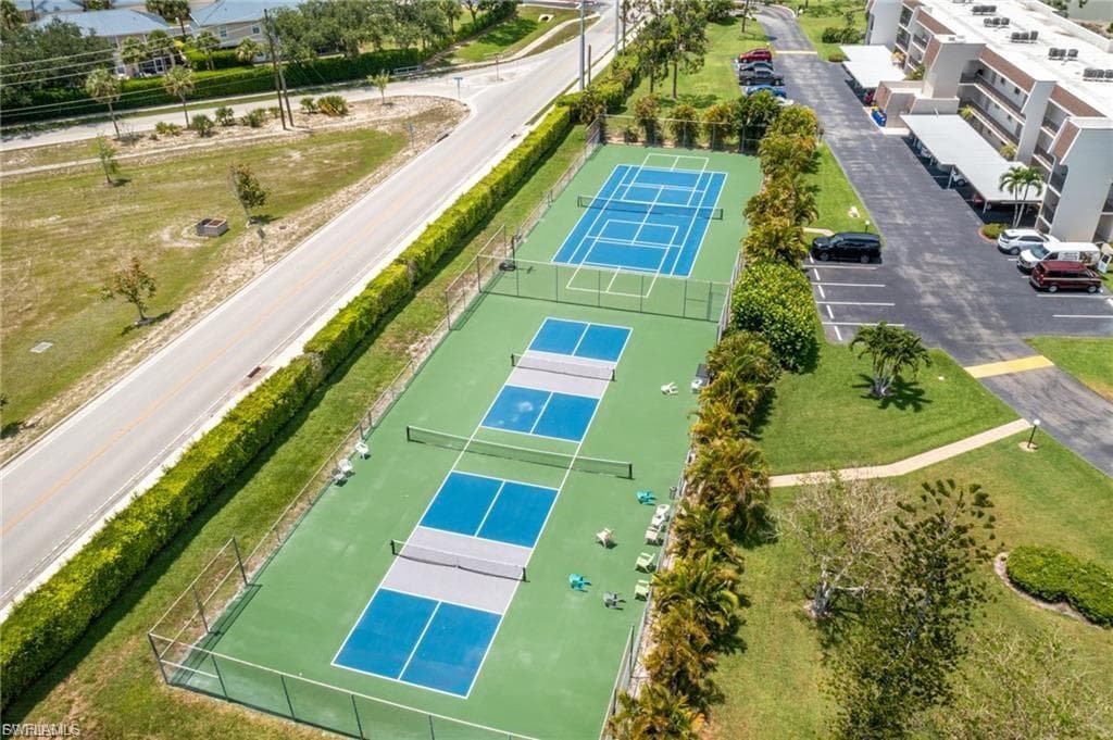 25804 Cockleshell DR # 117, BONITA SPRINGS FL 34135-21